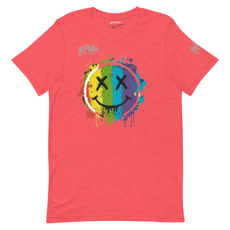 Maglietta rossa T-shirt unisex in tinta unita con stampa colorata di faccina sorridente effetto arcobaleno e schizzi di vernice, ideale per un look casual e vivace. Abbigliamento streetwear, moda giovanile, t-shirt originale.
